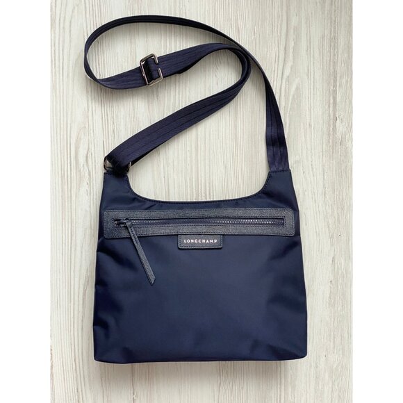 Longchamp Paris Le Pliage Neo Flat Nylon Crossbody bag - Picture 6 of 16